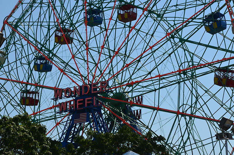 Wonder Wheel