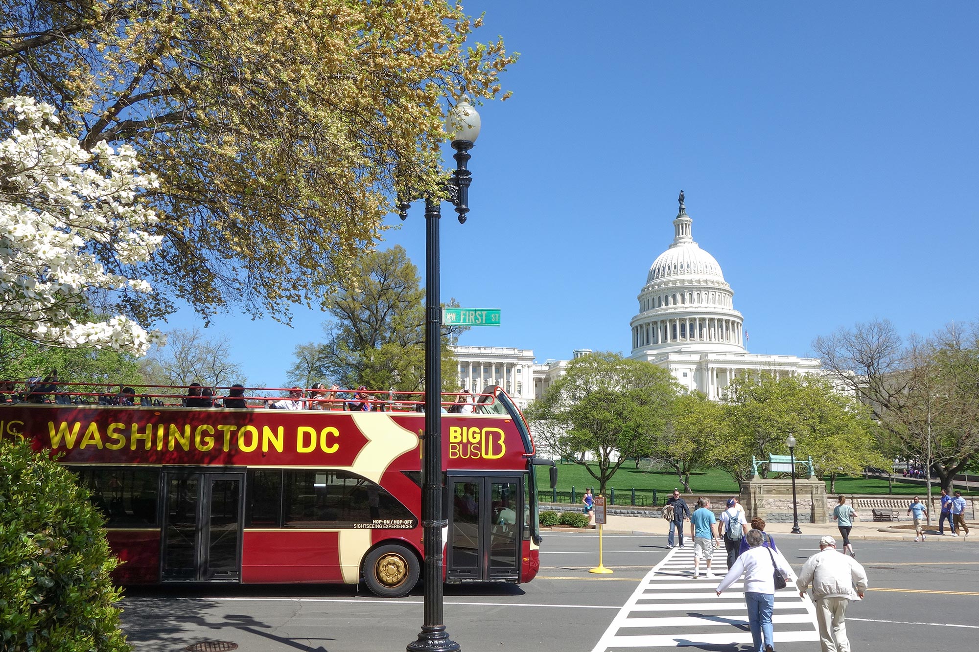 Hop on Hop off Washington DC Hey!USA