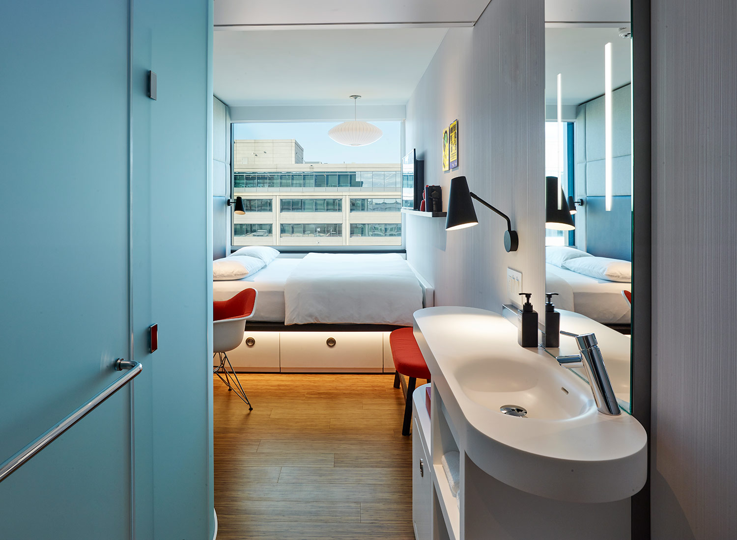 Een hotelkamer in het citizenM hotel in Washington DC