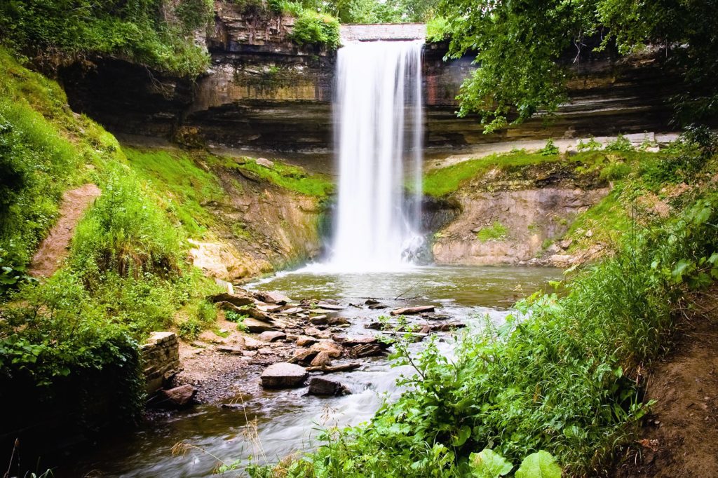 minnehaha regional park