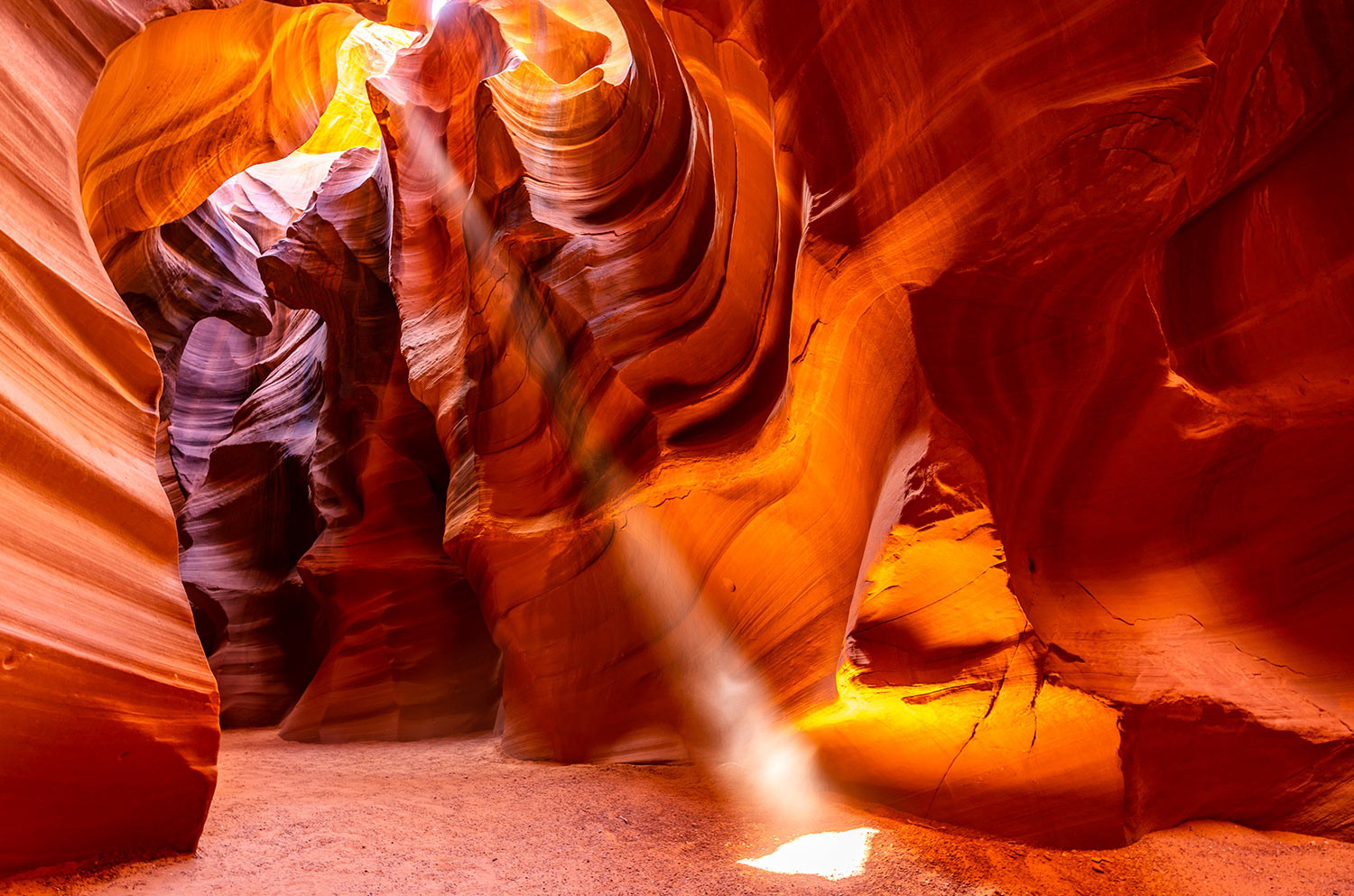 Upper antelope Canyon