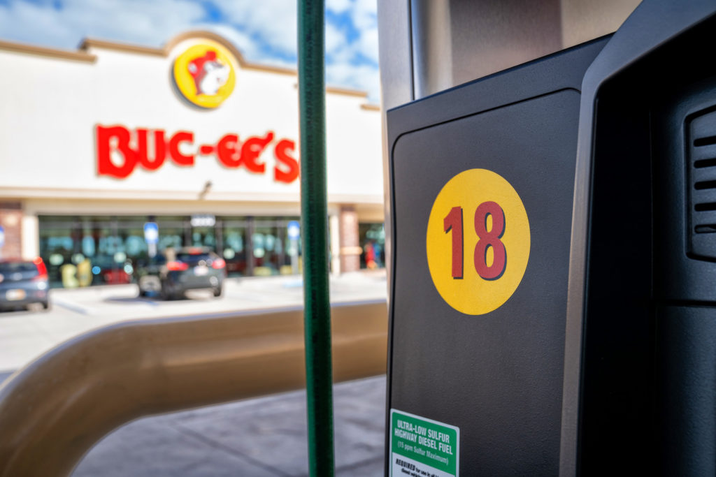 Tot maar liefst 120 pompen bij de tankstations van Buc-ee's