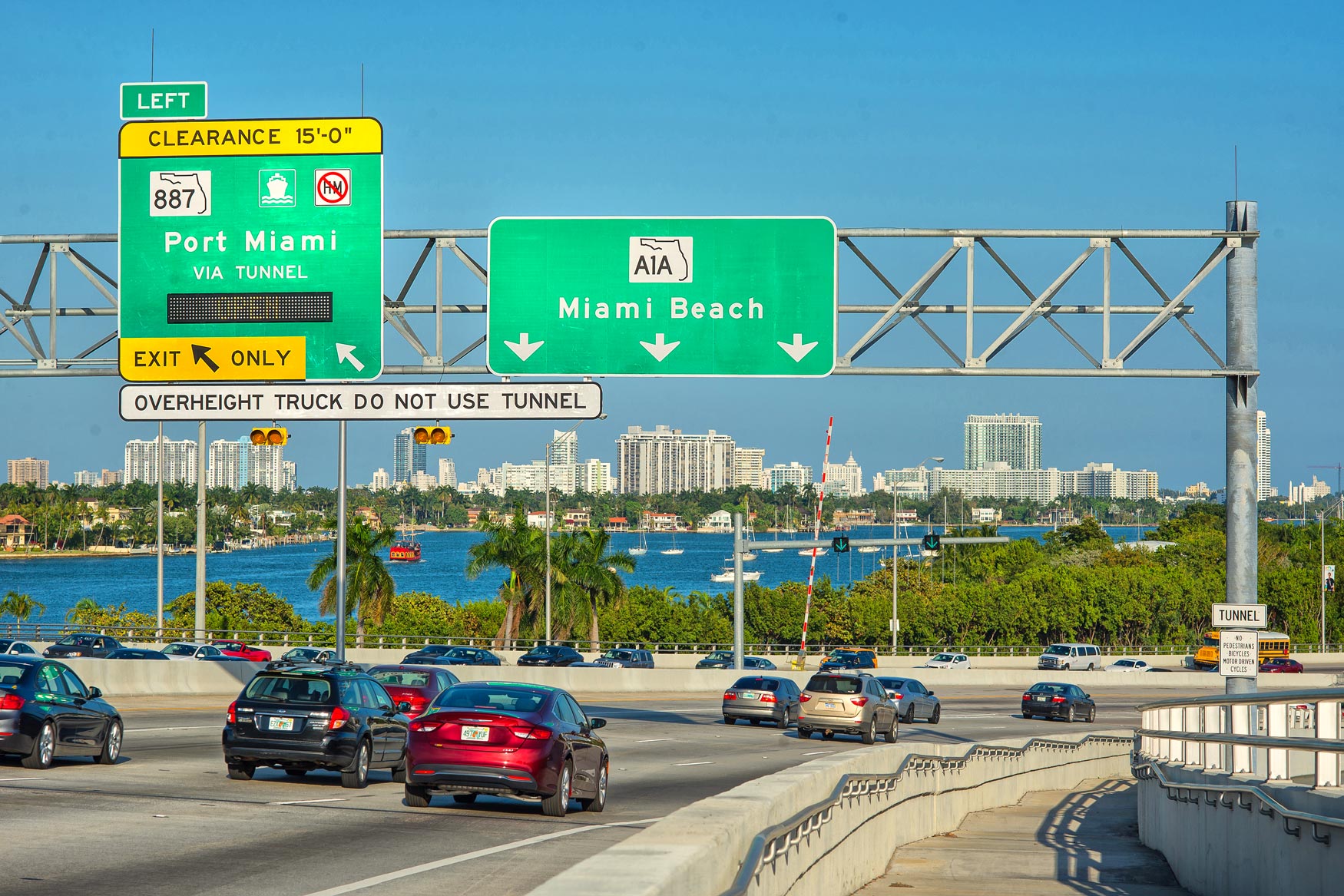 Mist je afslag niet als je aan het rijden bent in Florida!