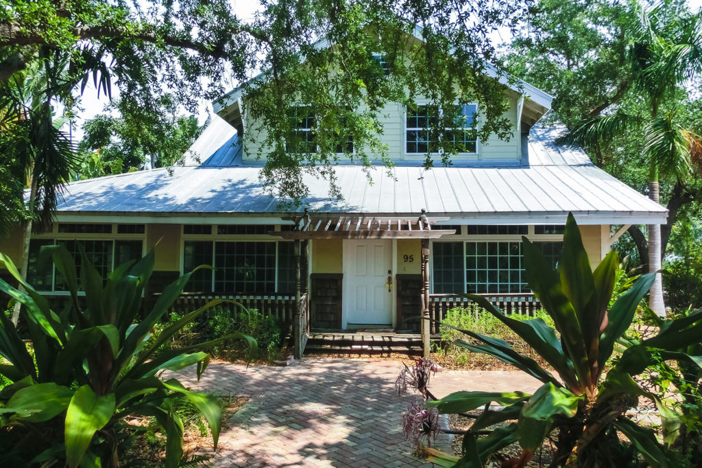 Historic Palm Cottage