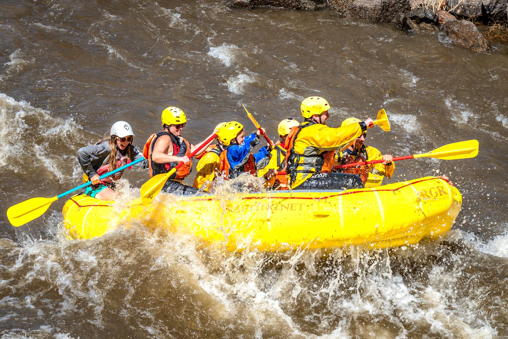 De machtige Colorado River: spannend om op te raften!