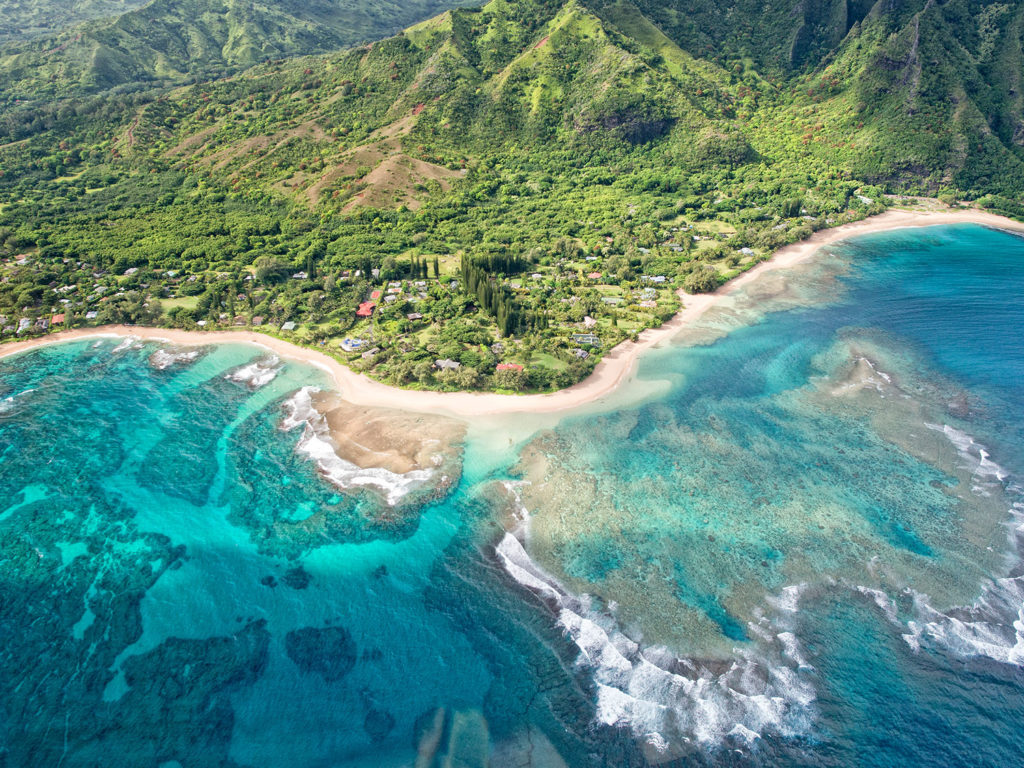 Helikopter vlucht boven Kauai