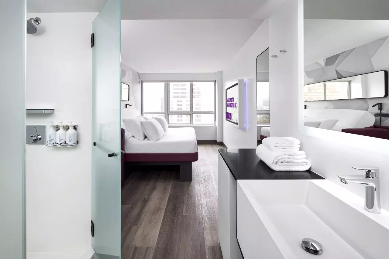 Een Yotel hotelkamer in Washington DC