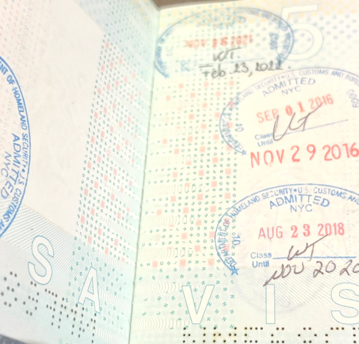 Nederlands paspoort met Amerikaanse douane stempels
