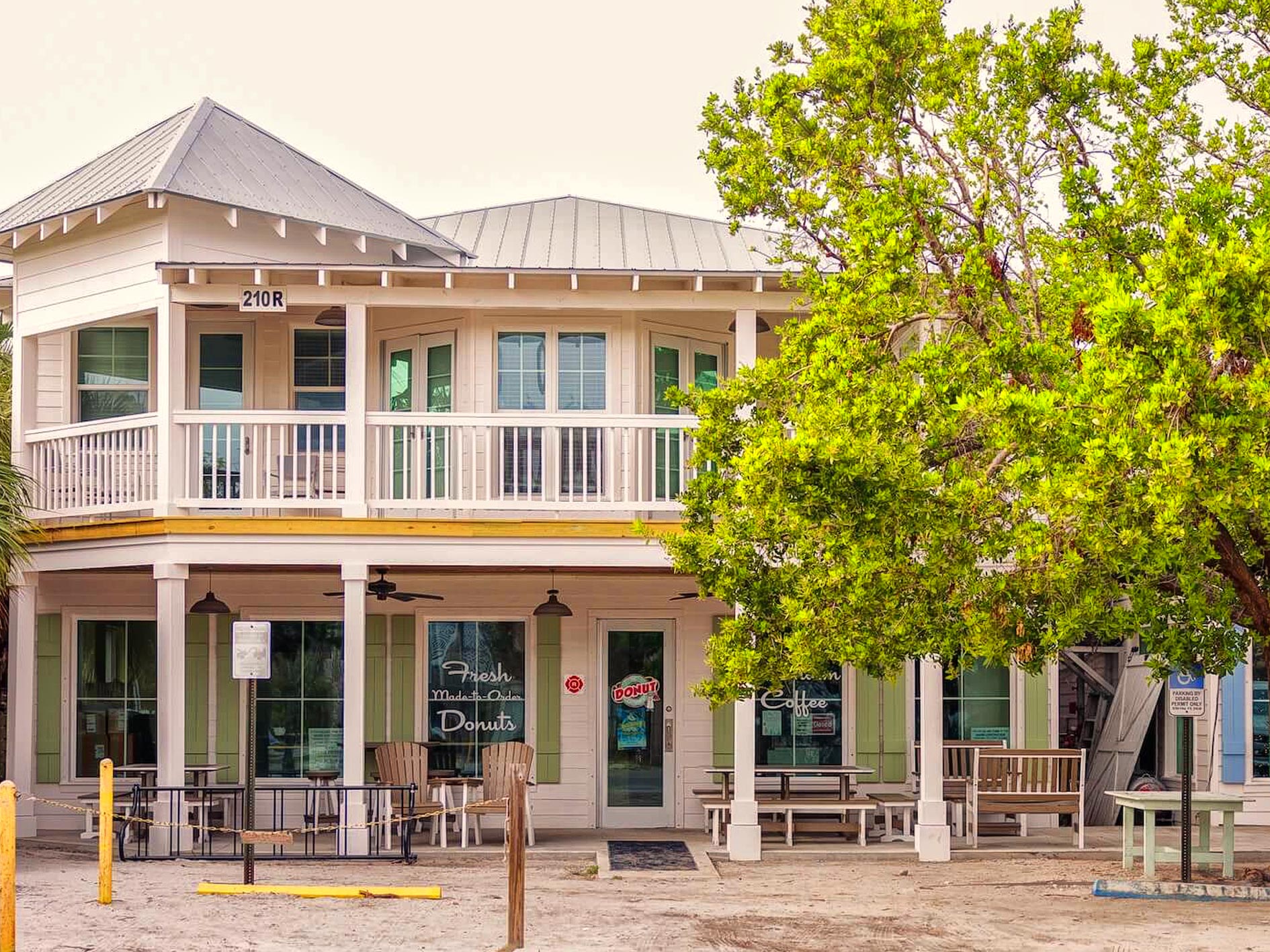 Pine Avenue, ook wel bekend als Green Street op Anna Maria Island in Bradenton Pine Avenue, ook wel bekend als Green Street op Anna Maria Island in Bradenton