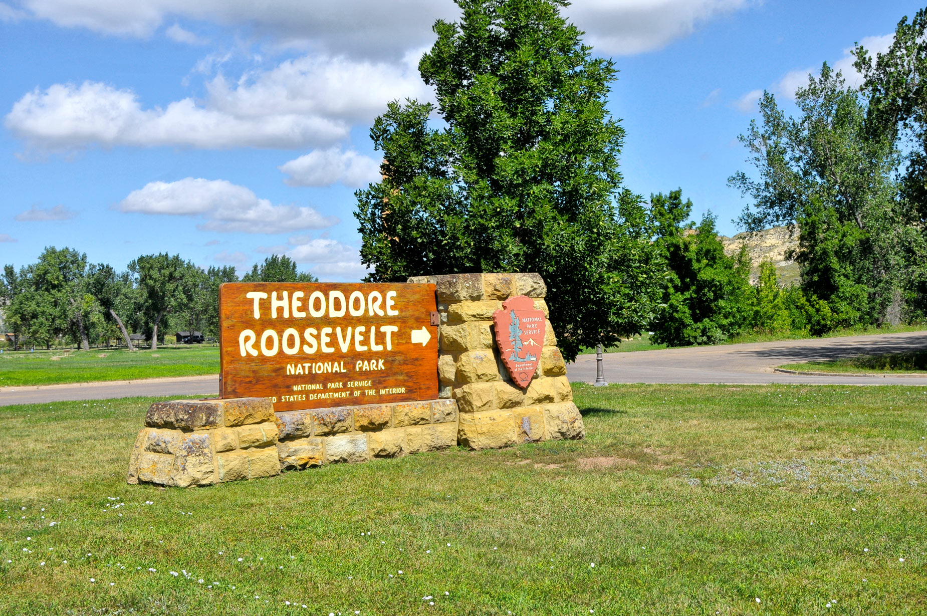 De entree van het Theodore Roosevelt National Park De entree van het Theodore Roosevelt National Park