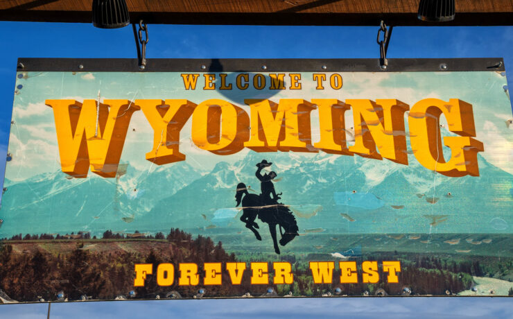 Bord met 'Welcome to Wyoming'