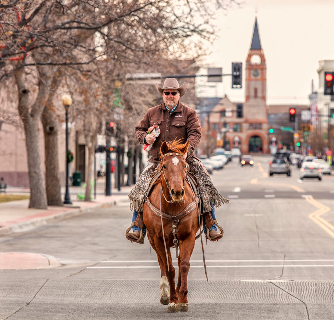 Een cowboy in de hoofdstad Cheyenne, in de staat Wyoming