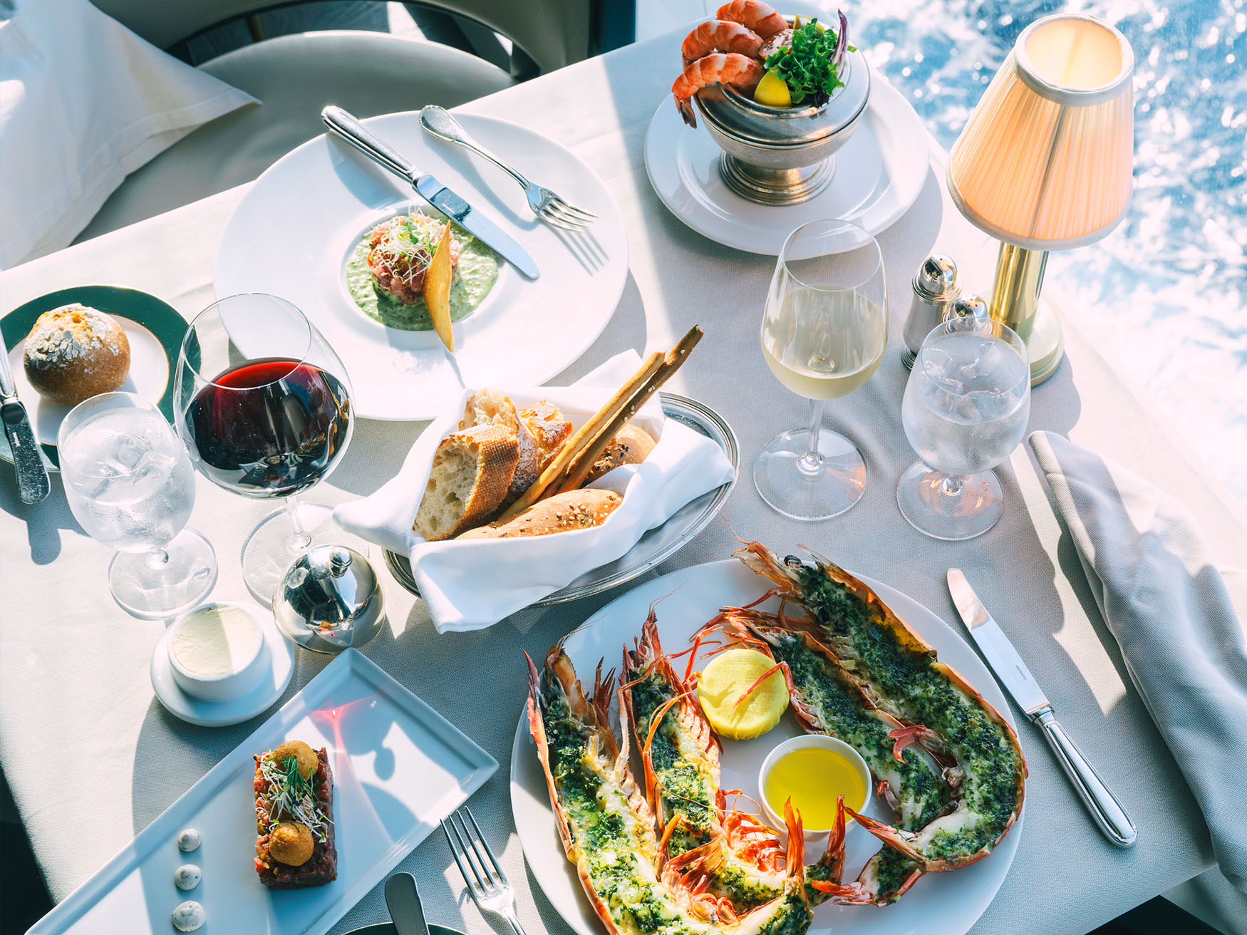 Ieder gerecht aan boord van de Oceania Allura wordt vers bereid Ieder gerecht aan boord van de Oceania Allura wordt vers bereid