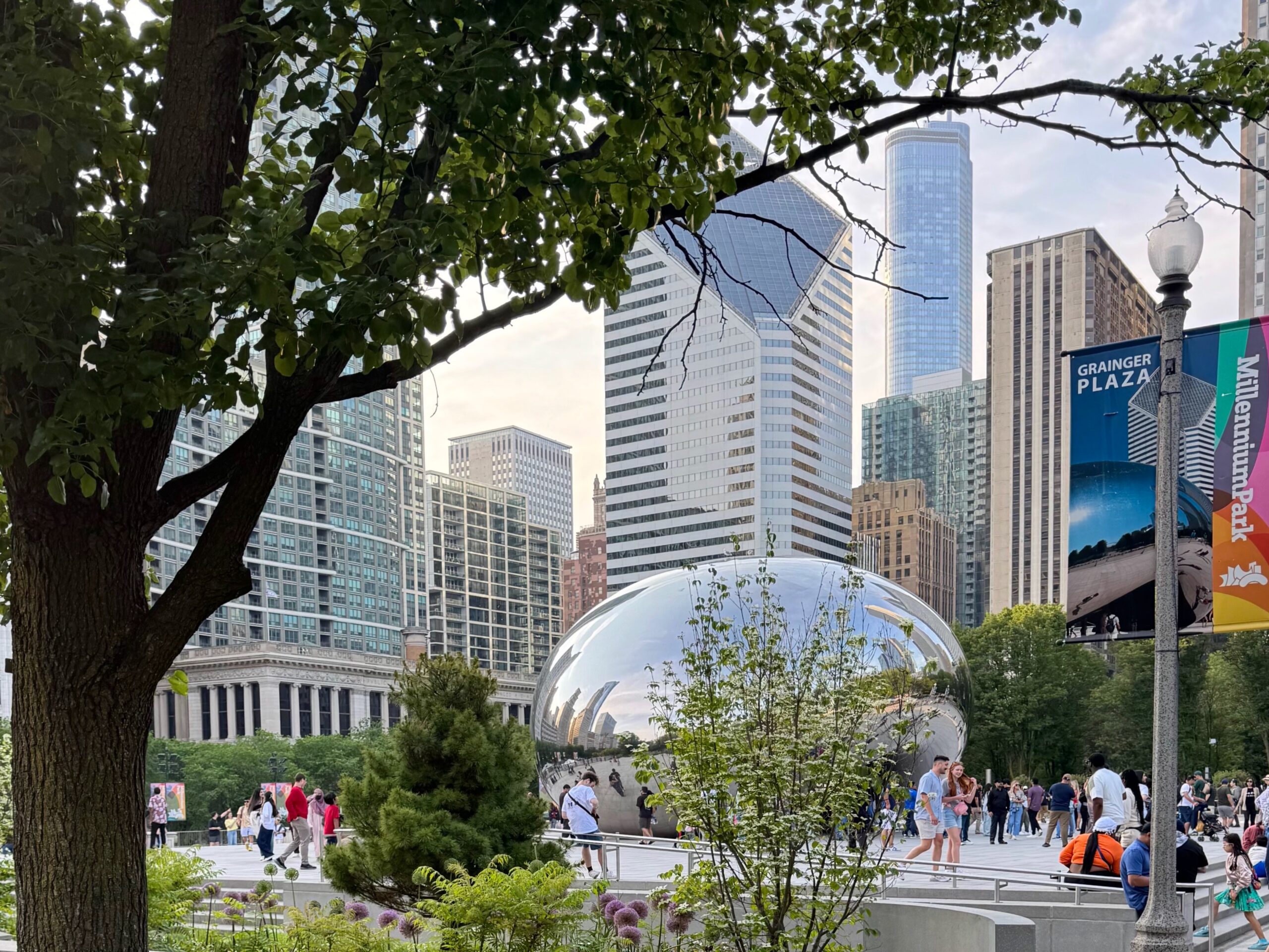 The Bean in Millenium Park in Chicago The Bean in Millenium Park in Chicago
