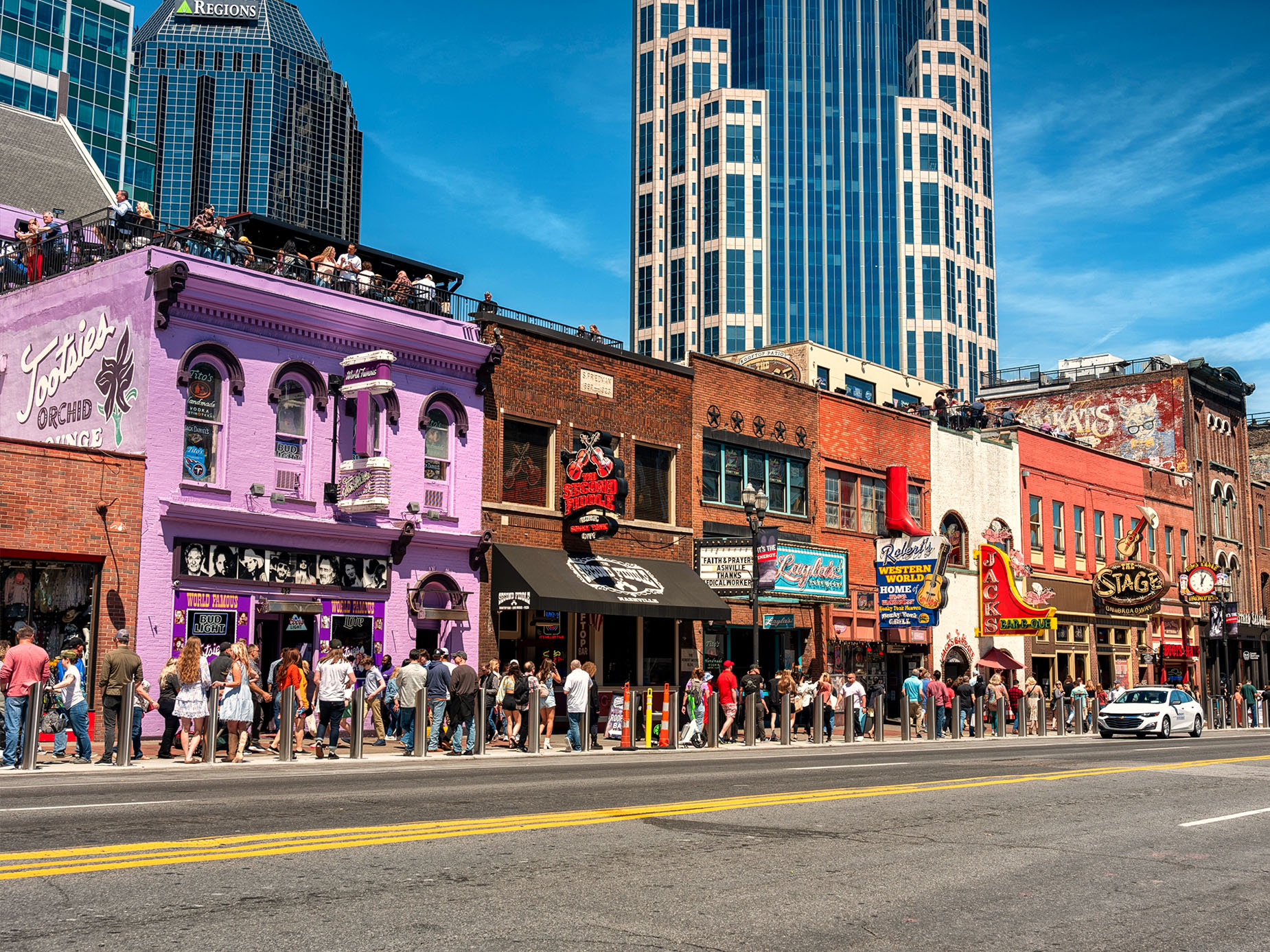 Honky tonks op Broadway in Nashville